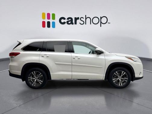 2018 Toyota Highlander LE
