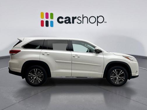 2018 Toyota Highlander LE
