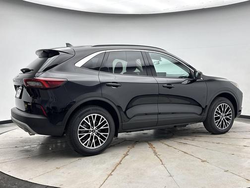 2024 Ford Escape PHEV Base