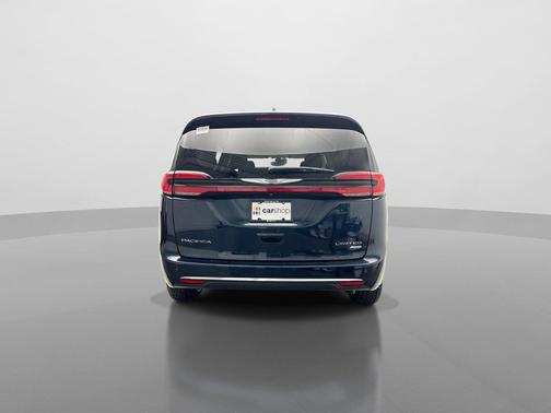 Fathom Blue Pearlcoat 2022 Chrysler Pacifica Limited