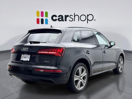 2020 Audi Q5 45 Premium Plus