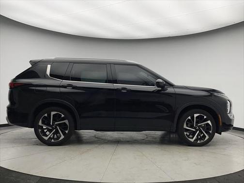 2022 Mitsubishi Outlander SEL Special Edition S-AWC