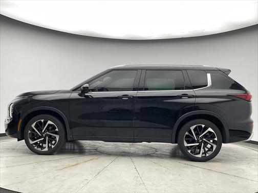 2022 Mitsubishi Outlander SEL Special Edition S-AWC