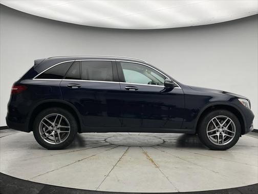 2017 Mercedes-Benz GLC 300 4MATIC