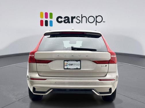 2025 Volvo XC60 B5 Plus