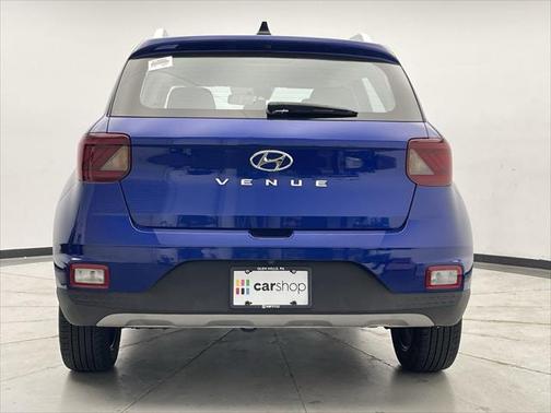 2022 Hyundai VENUE Limited