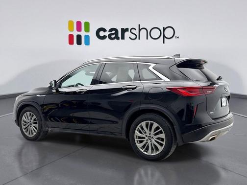 2023 INFINITI QX50 LUXE AWD