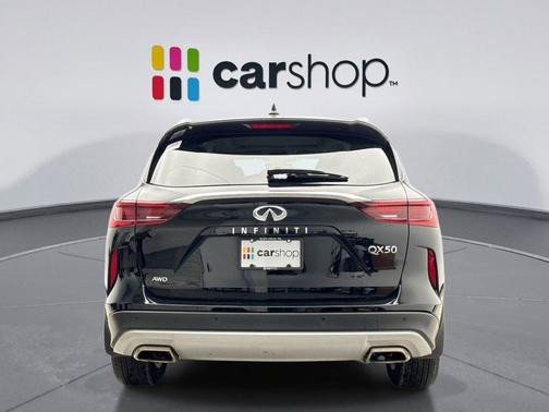 2023 INFINITI QX50 LUXE AWD