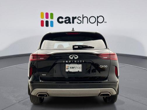 2023 INFINITI QX50 LUXE AWD