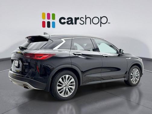 2023 INFINITI QX50 LUXE AWD