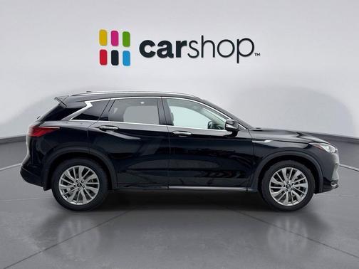 2023 INFINITI QX50 LUXE AWD