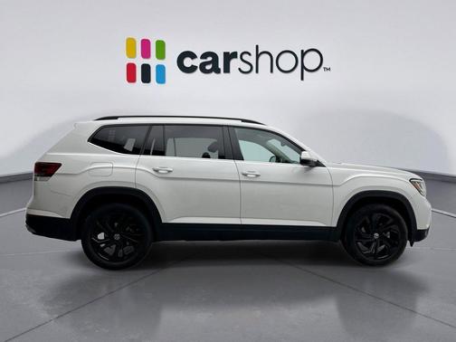 2022 Volkswagen Atlas 3.6L SE w/Technology