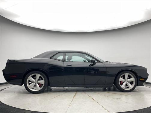 2008 Dodge Challenger SRT8