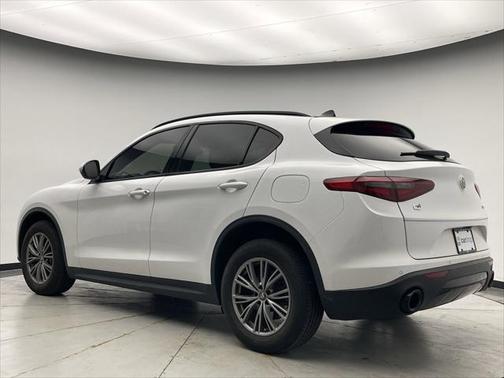 2022 Alfa Romeo Stelvio Sprint