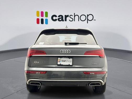 2023 Audi Q5 45 S line Prestige