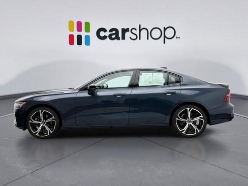 2024 Volvo S60 B5 Core Dark Theme