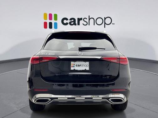 2025 Mercedes-Benz GLC 300 Base