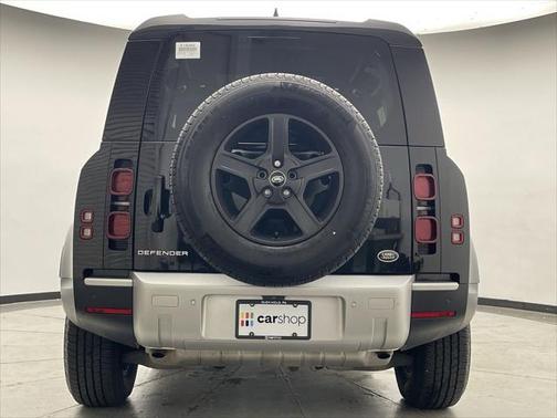 2022 Land Rover Defender 110 S