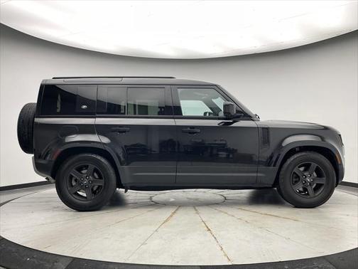 2022 Land Rover Defender 110 S