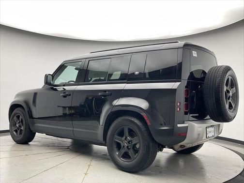 2022 Land Rover Defender 110 S