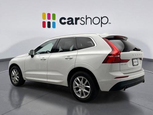 2021 Volvo XC60 T5 Momentum