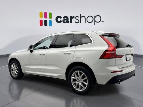 2021 Volvo XC60 T5 Momentum