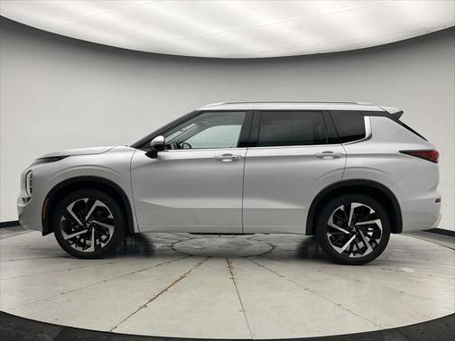 2022 Mitsubishi Outlander SEL Special Edition S-AWC
