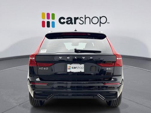 2025 Volvo XC60 B5 Plus