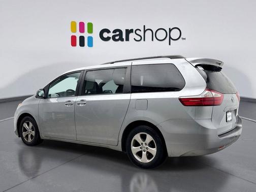 2015 Toyota Sienna LE