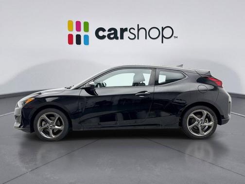 2019 Hyundai Veloster 2