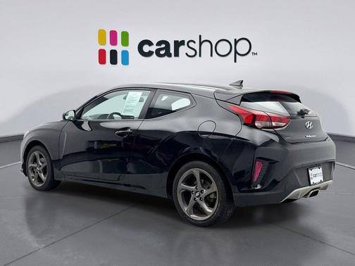 2019 Hyundai Veloster 2