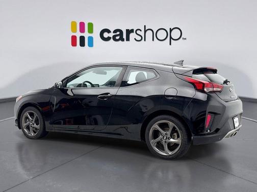 2019 Hyundai Veloster 2