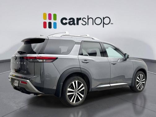 2024 Nissan Pathfinder Platinum 4WD