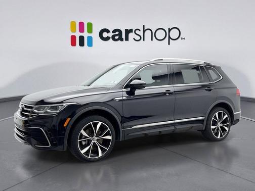 Deep Black 2023 Volkswagen Tiguan 2.0T SEL R-Line 4MOTION