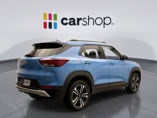 Fountain Blue 2024 Chevrolet Trailblazer LT