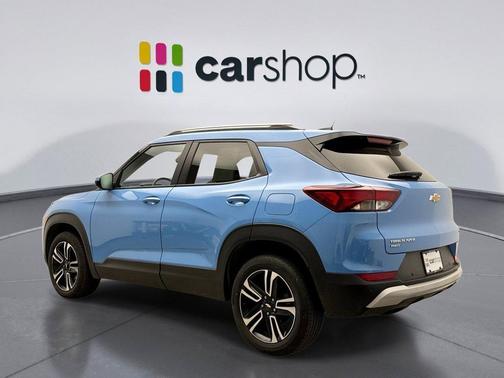 Fountain Blue 2024 Chevrolet Trailblazer LT