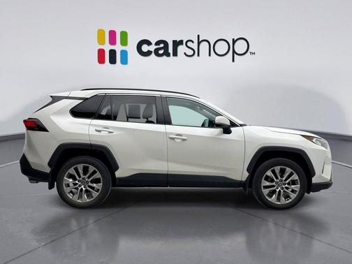 2021 Toyota RAV4 XLE Premium