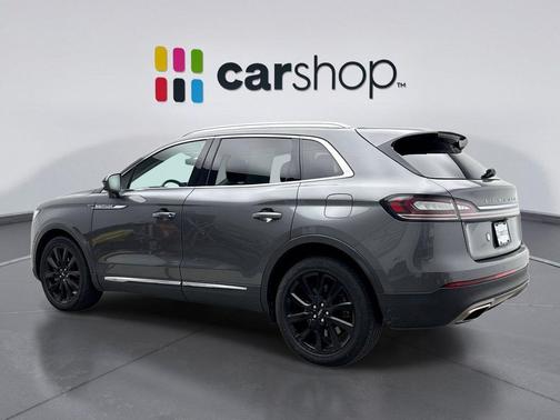 Asher Gray Metallic Clearcoat 2023 Lincoln Nautilus Reserve