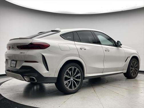 2024 BMW X6 xDrive40i