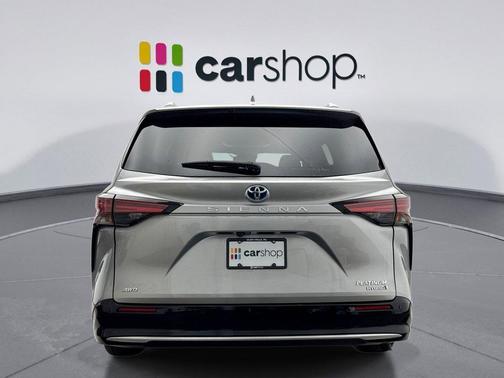2023 Toyota Sienna Platinum 7 Passenger