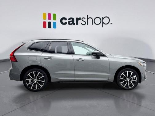 2025 Volvo XC60 B5 Plus