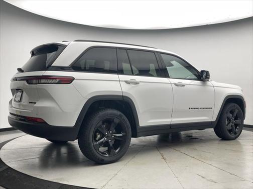 2023 Jeep Grand Cherokee Limited X