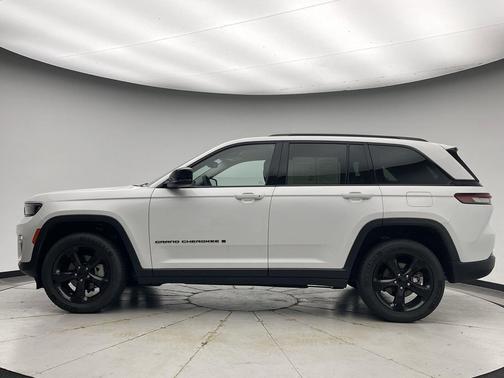 2023 Jeep Grand Cherokee Limited X