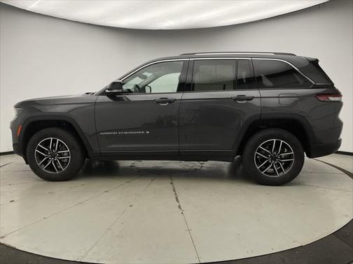 2022 Jeep Grand Cherokee Limited X