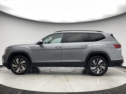 2024 Volkswagen Atlas 2.0T SE w/Technology 4MOTION
