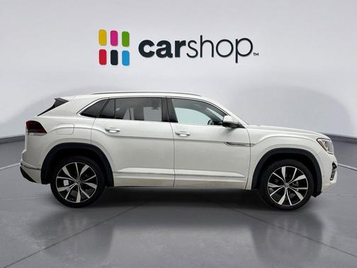 2024 Volkswagen Atlas Cross Sport 2.0T SEL Premium
