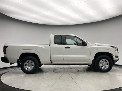 2025 Nissan Frontier S