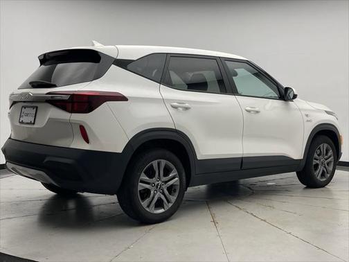 2023 Kia Seltos LX