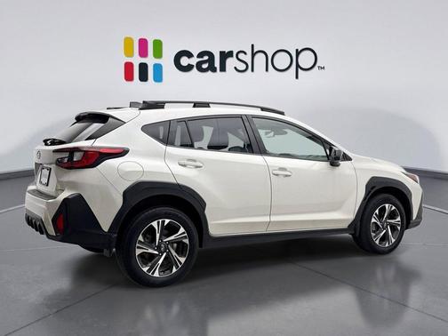 Crystal White 2024 Subaru Crosstrek Premium