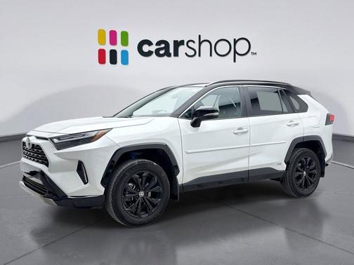 2024 Toyota RAV4 Hybrid SE